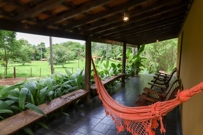 Varanda com vista para o verde